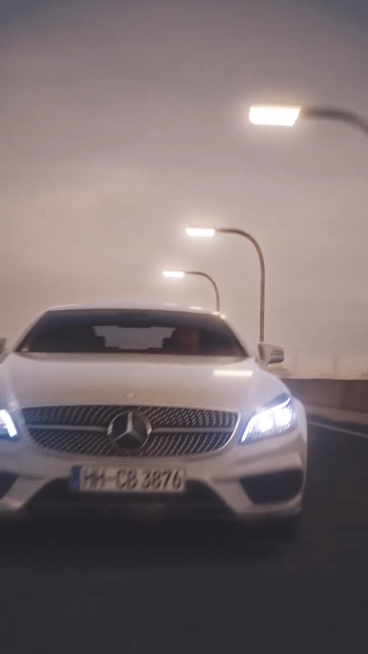 Mercedes CLS – Driving at Dusk – Still 5