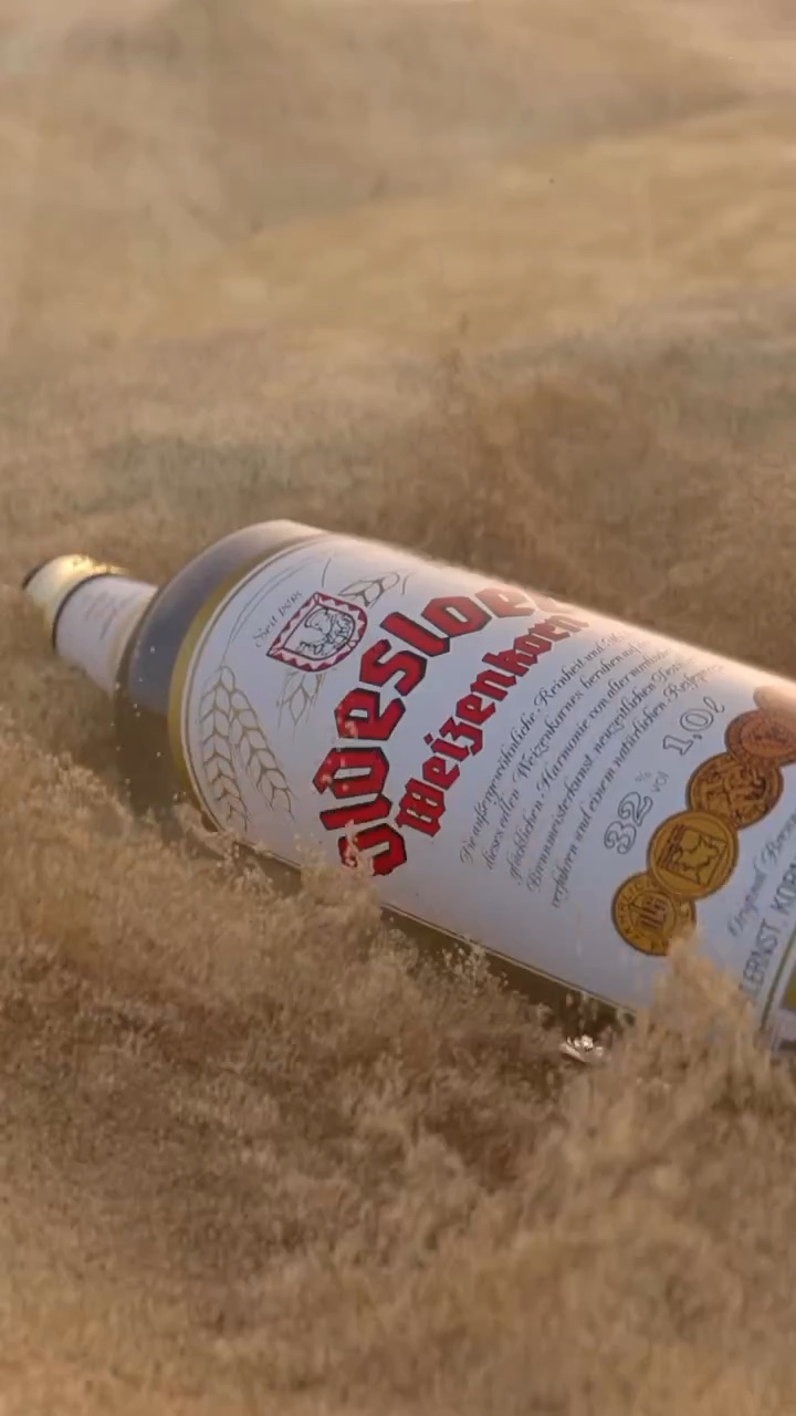 Oldesloer Spec Ad – Flasche im Küstensand – Standbild 3
