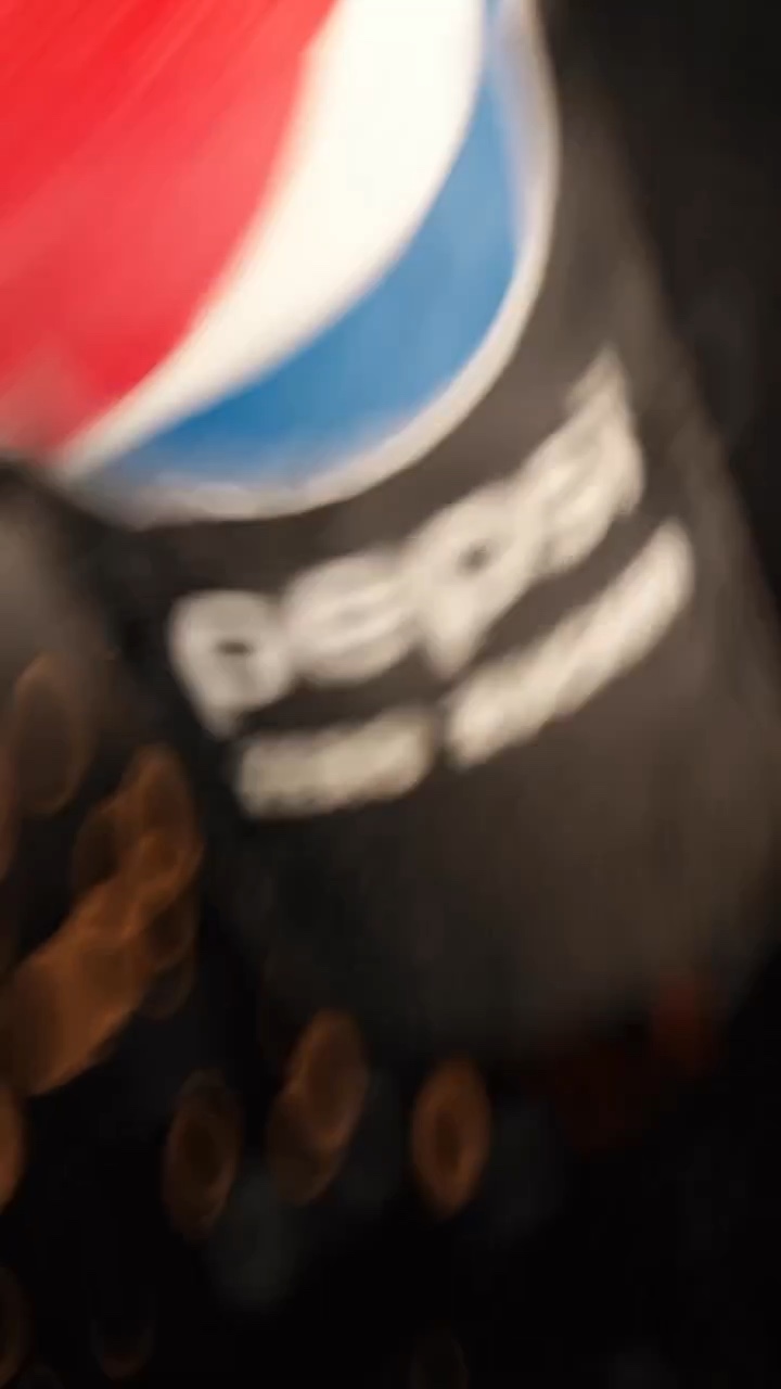 Pepsi Spec Ad – Can in a Cola Splash – Still 1