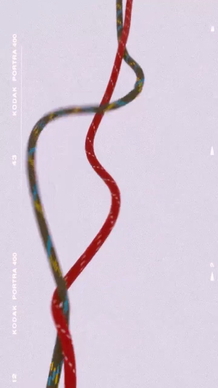 Twisted Cords – Twisting Ropes in Cinema 4D – Still 1